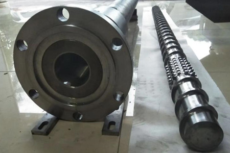 如何判斷機(jī)筒螺桿的質(zhì)量好壞？